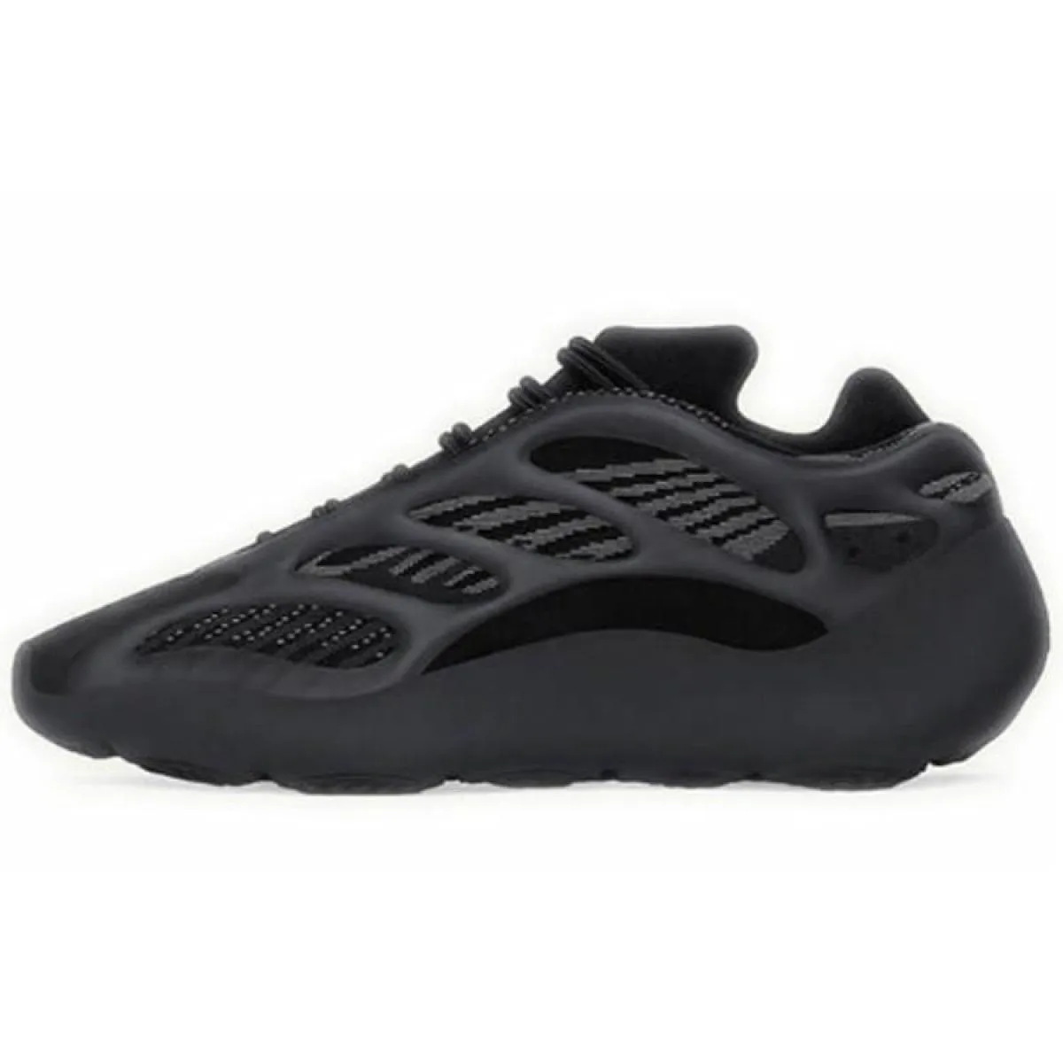 Кроссовки Adidas Originals Yeezy Boost 700 V3 Alvah Black