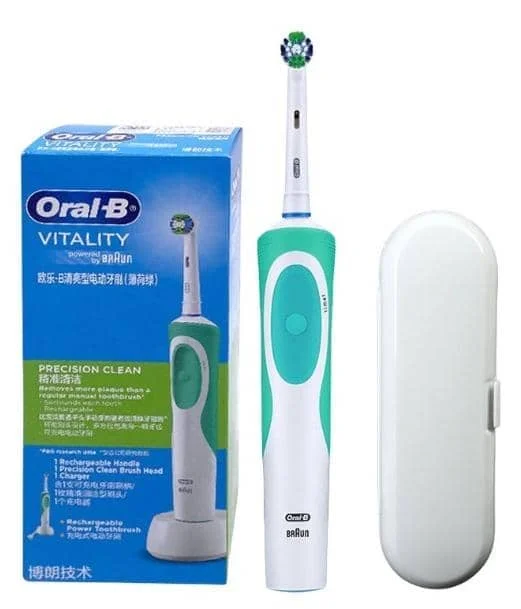 Электрическая зубная щетка Oral-B D12 Vitality с дорожным кейсом Turquoise