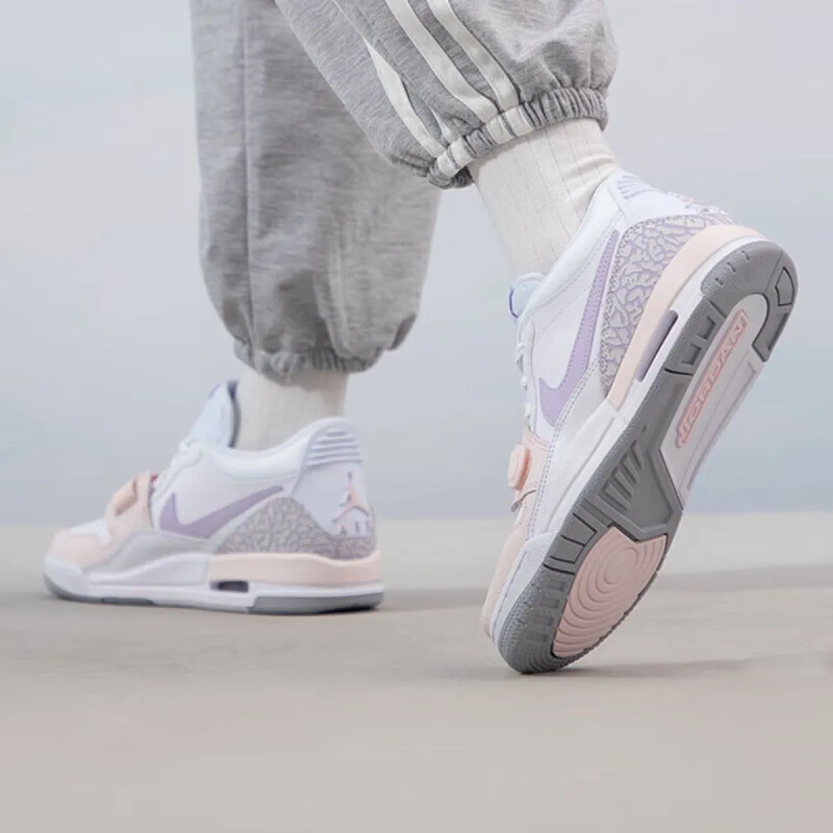 Подростковые кроссовки Air Jordan Legacy 312 Low White Mist Purple GS
