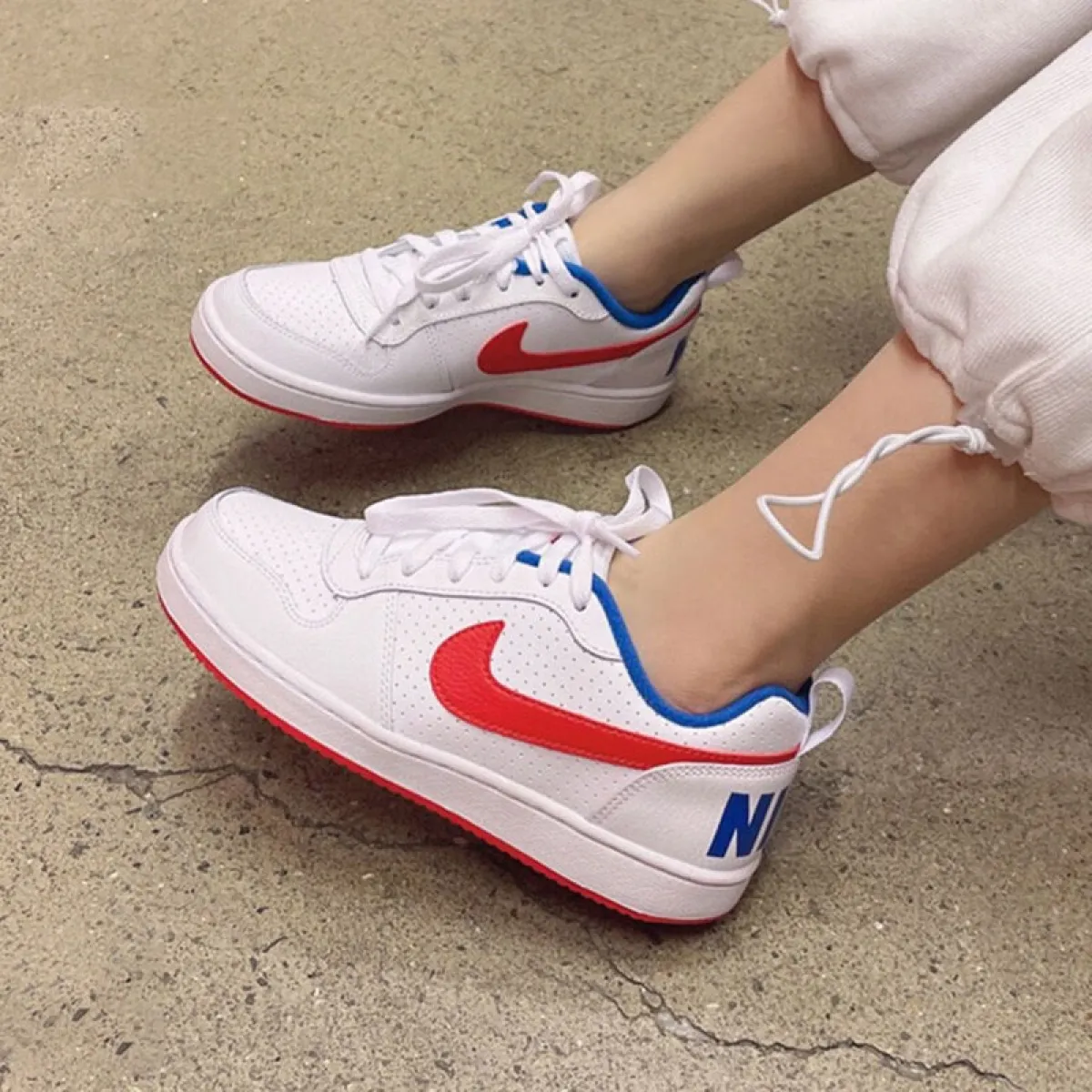 Подростковые кроссовки Nike Court Borough Low White/Blue/Red GS