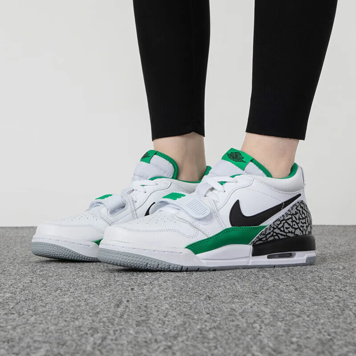 Подростковые кроссовки Air Jordan Legacy 312 Low Black/Green/White GS