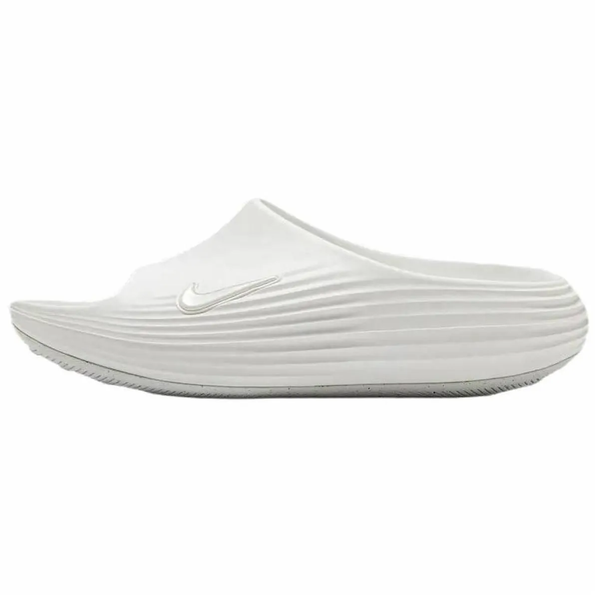 Женские шлёпанцы Nike ReactX Rejuven8 White
