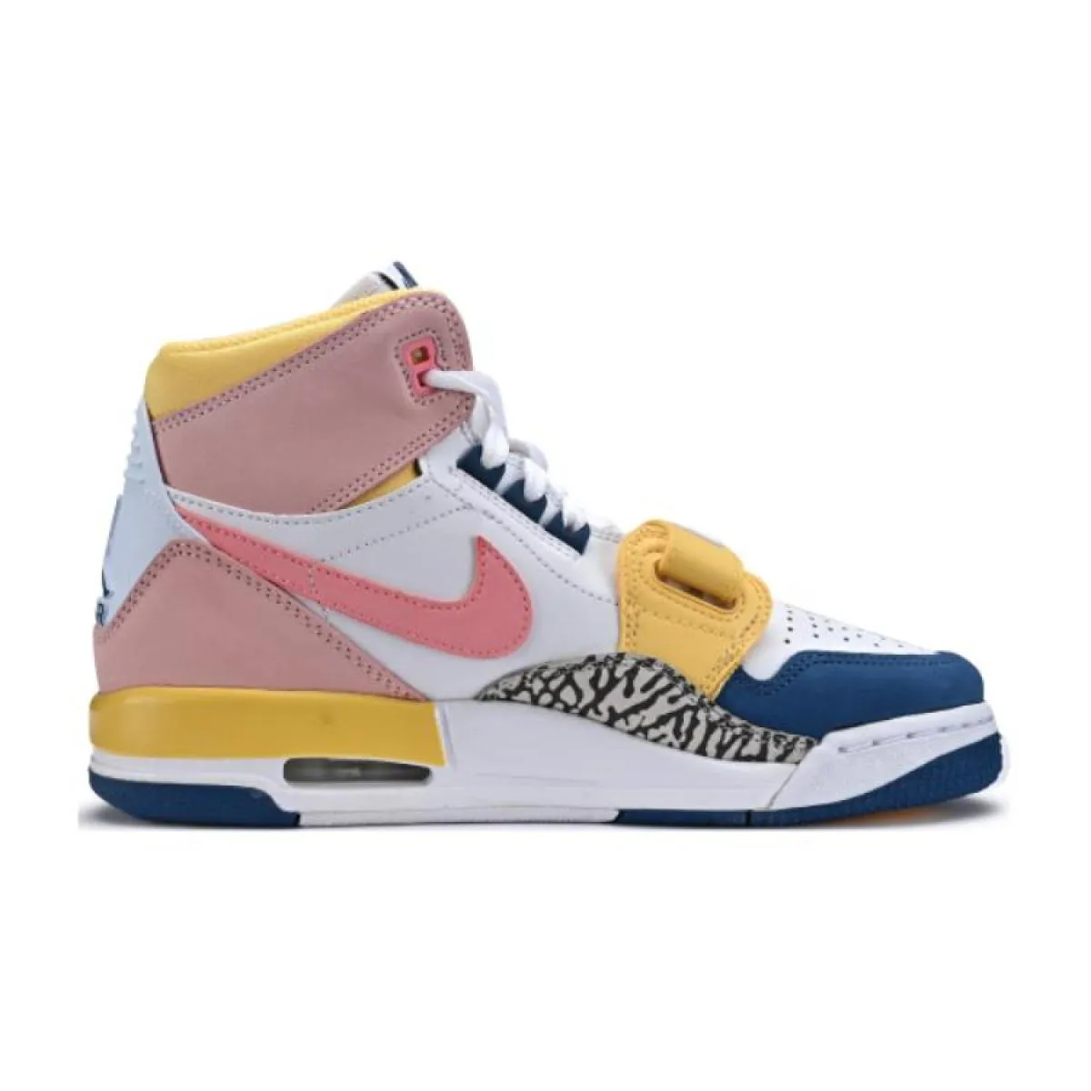 Подростковые кроссовки Jordan Legacy 312 Mid White/Coral Pink/French Blue GS