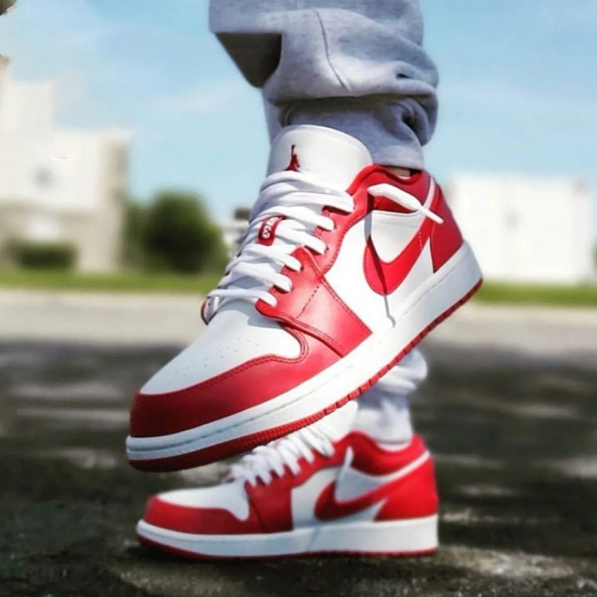 Подростковые кроссовки Air Jordan 1 Low "Gum Red" White/Red GS
