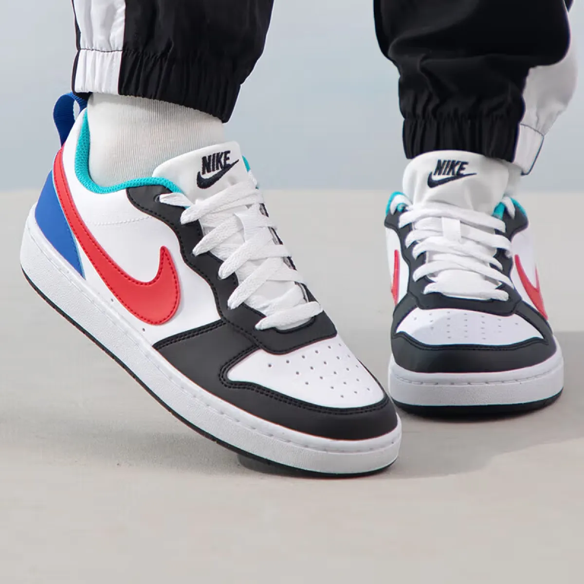 Подростковые Nike Court Borough White/Black/Blue/Red GS