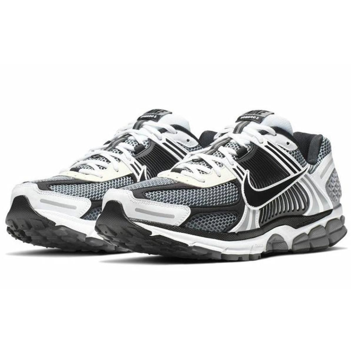 Кроссовки Nike Air Zoom Vomero 5 SE SP Black/White