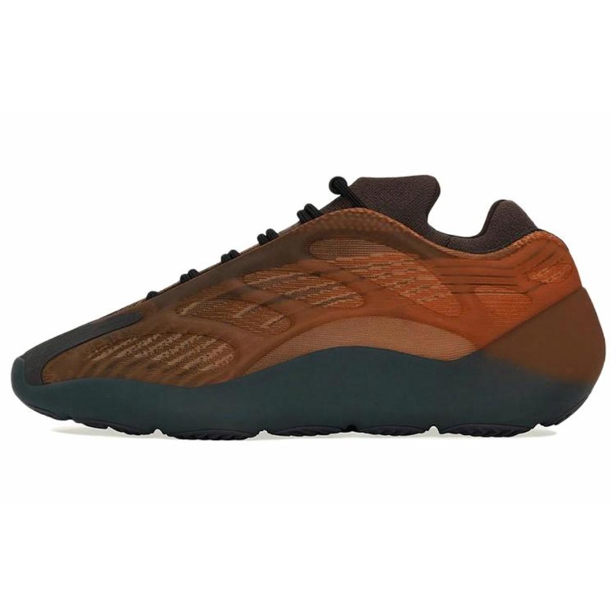Кроссовки Adidas Originals Yeezy Boost 700 V3 Copper Fade Brown/Orange