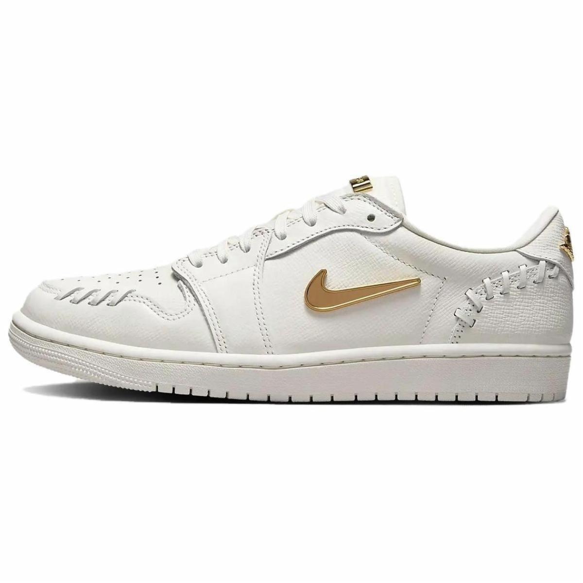 Женские кроссовки Air Jordan 1 Low Gold/White