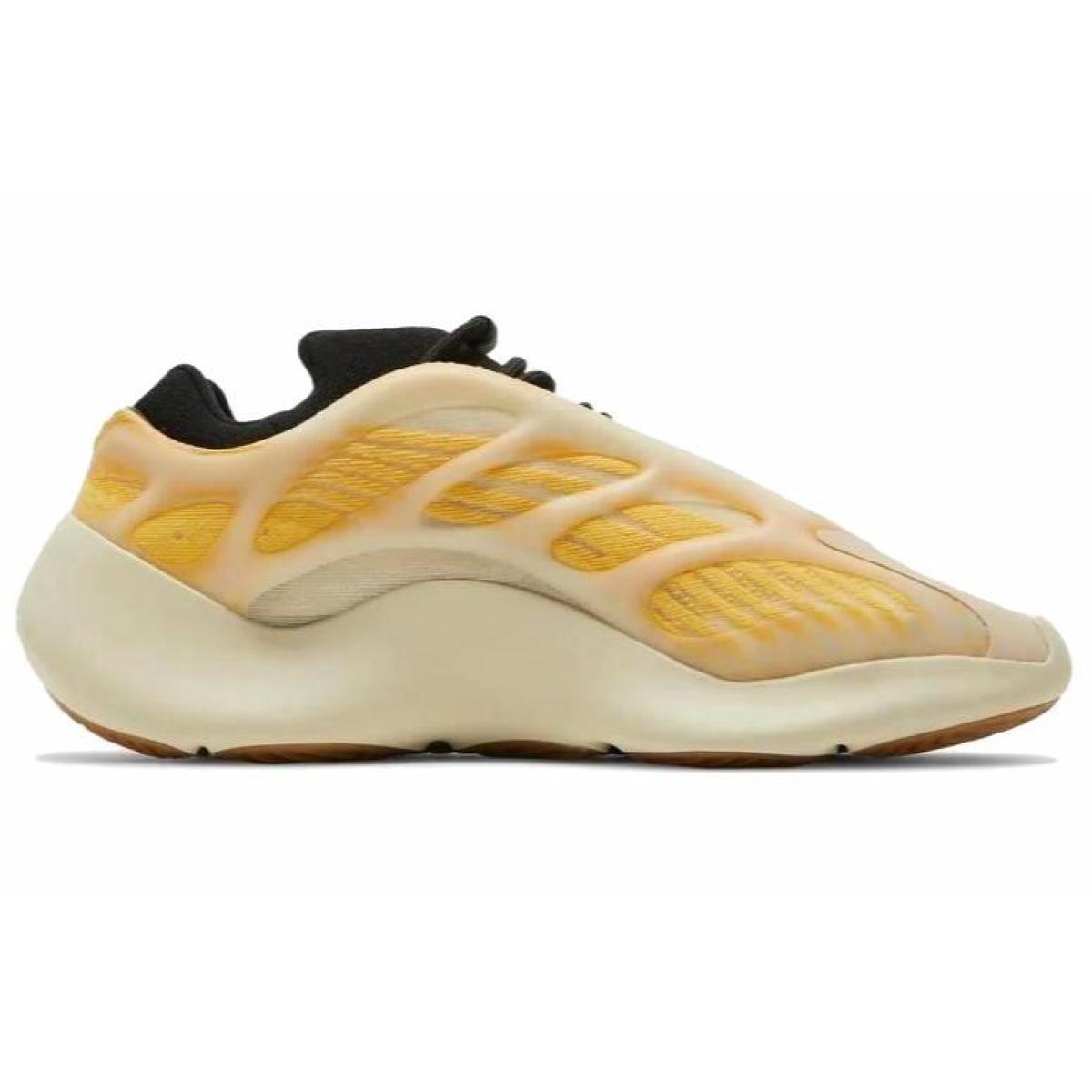 Кроссовки Adidas Originals Yeezy Boost 700 V3 Mono Safflower White/Yellow