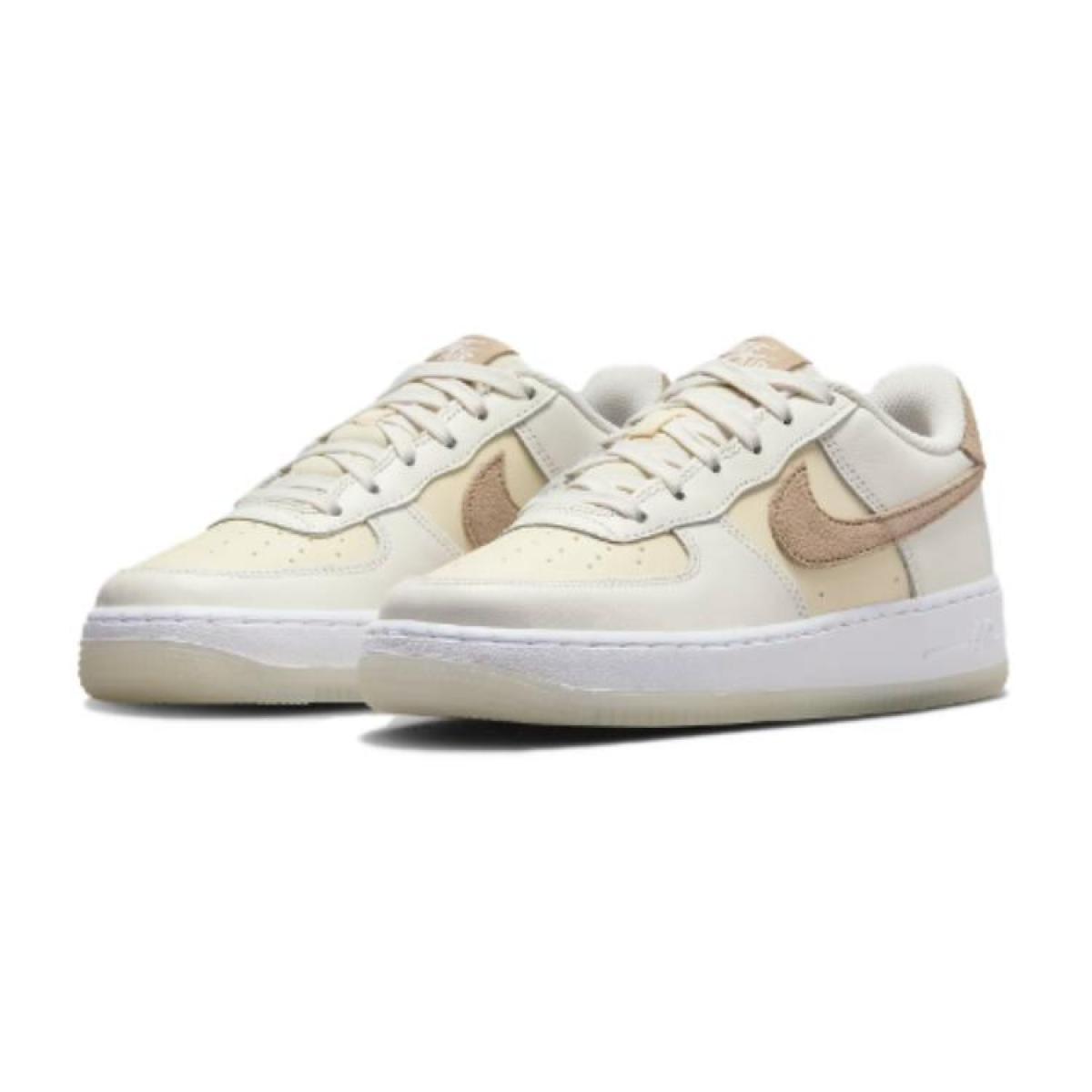 Подростковые кроссовки Nike Air Force 1 Low White/Brown GS
