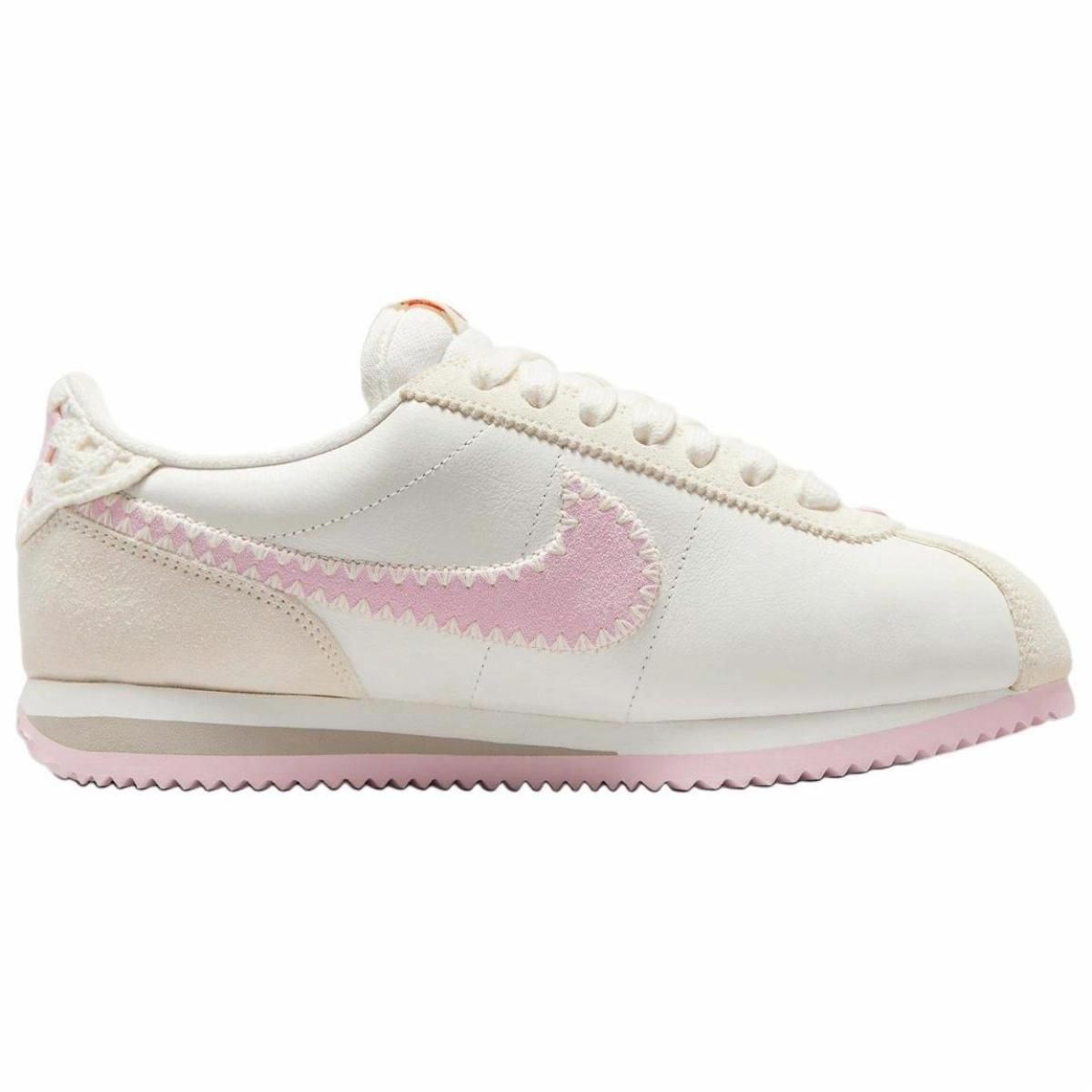 Женские кроссовки Nike Cortez White/Pink