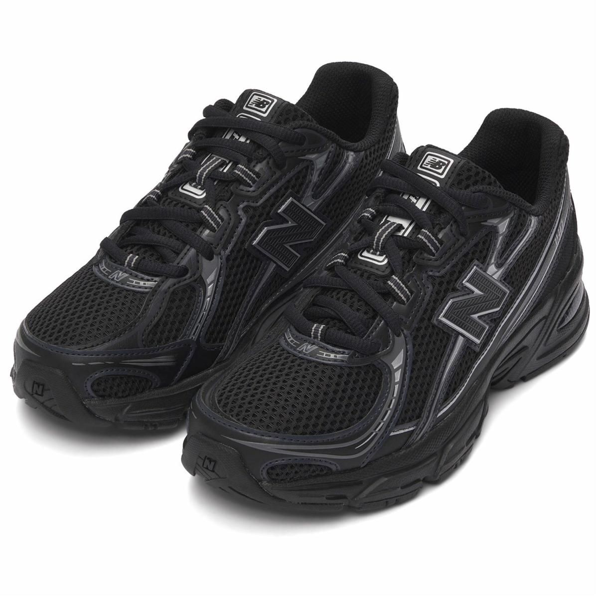 Кроссовки New Balance 740 Black