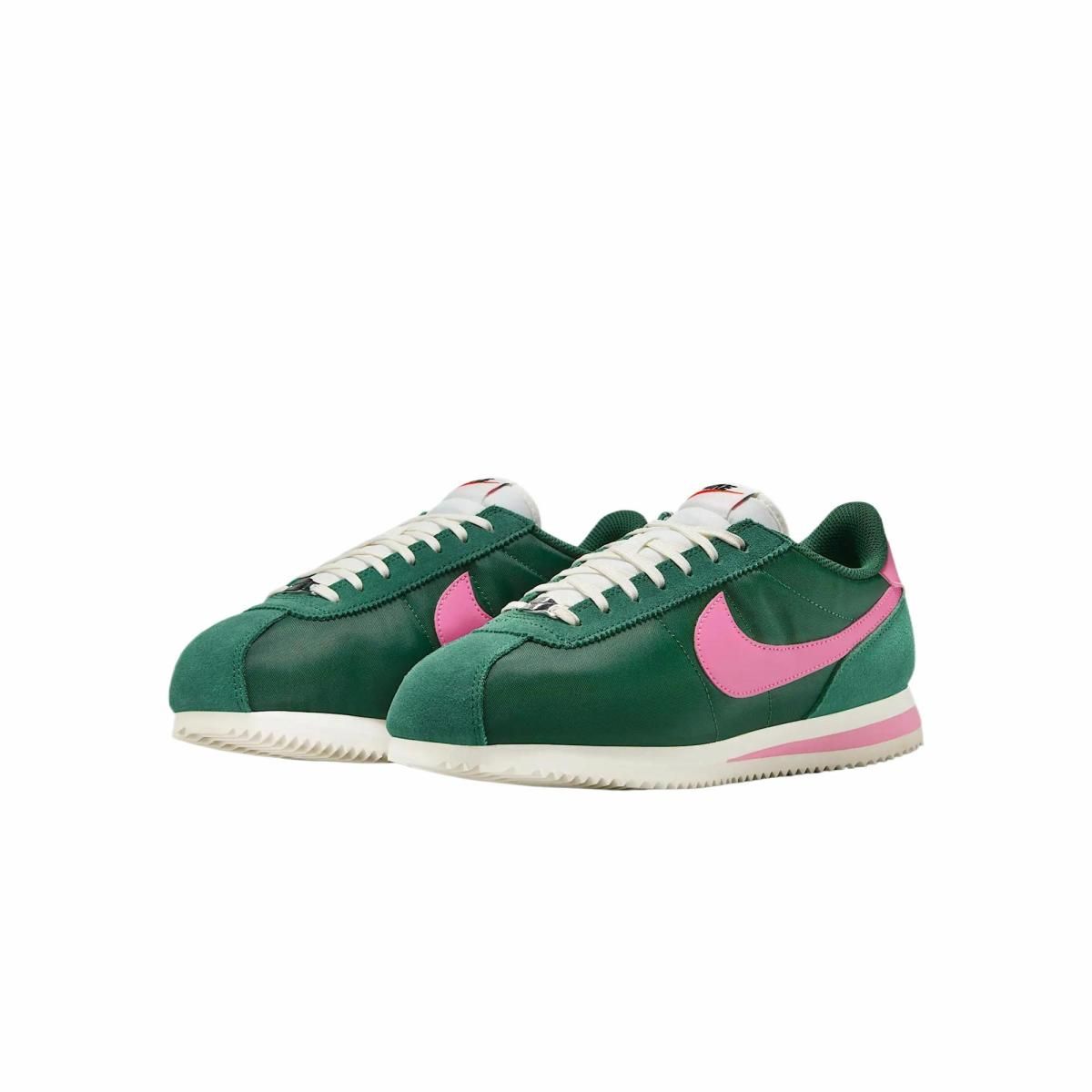 Женские кроссовки Nike Cortez Fir Green