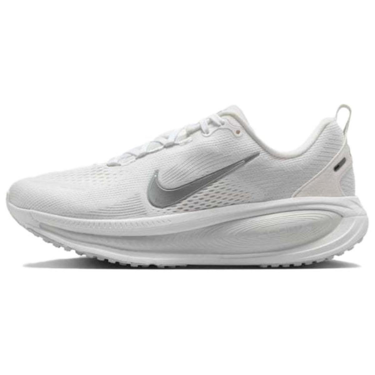 Женские кроссовки Nike Vomero 18 White