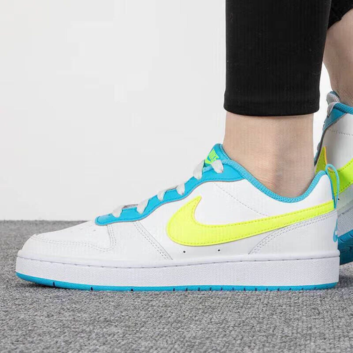 Подростковые кроссовки Nike Court Borough 2 Low "'White Baltic Blue Volt"