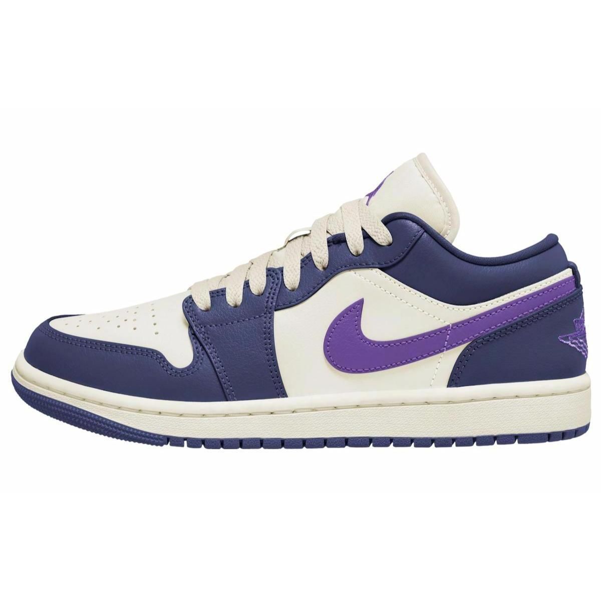 Женские кроссовки Air Jordan 1 Low "Sky J Purple"