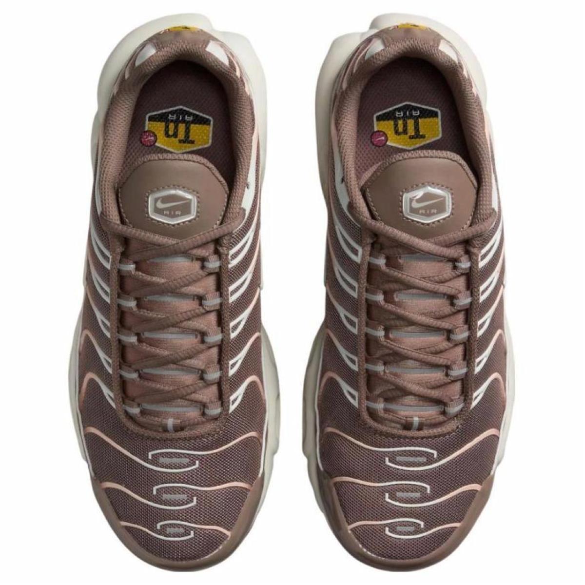 Женские кроссовки Nike Air Max Plus Mink Brown