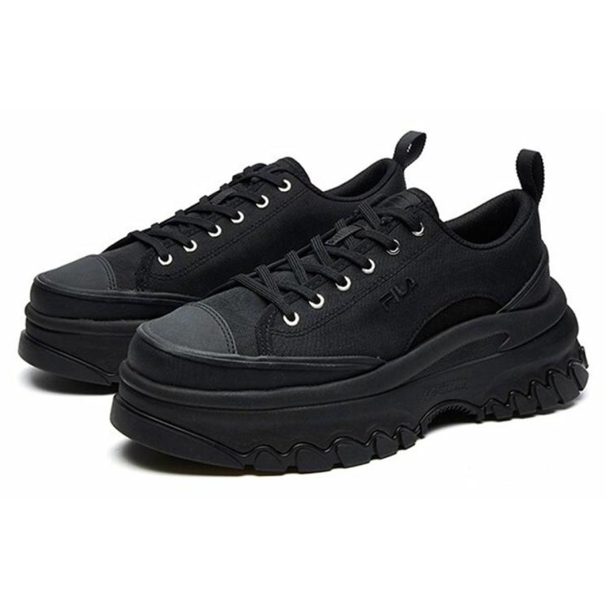 Женские кроссовки FILA Lava Black