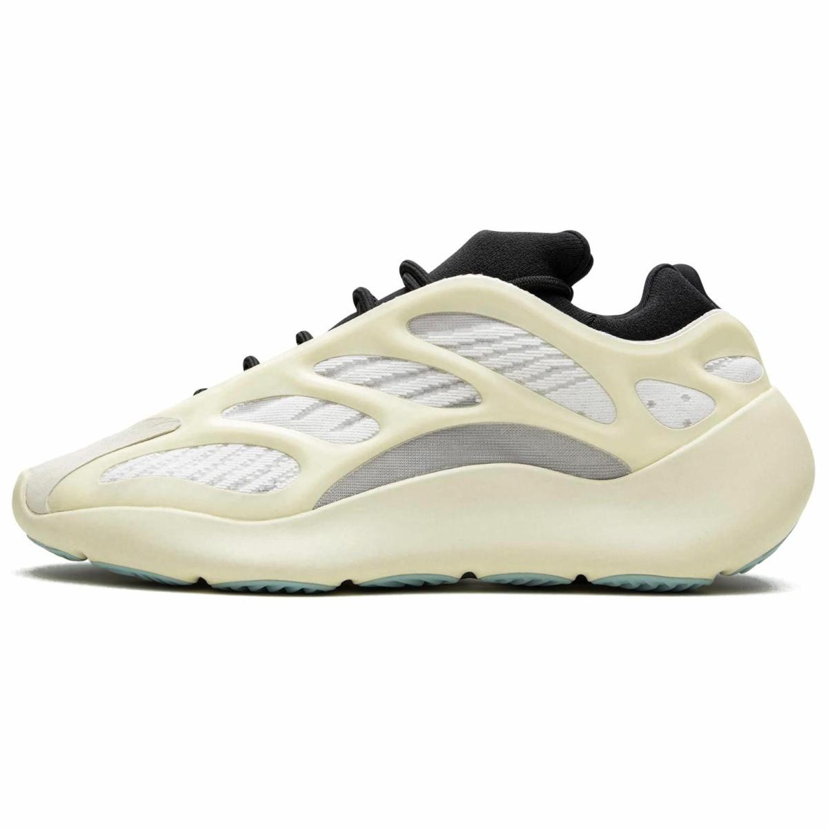 Кроссовки Adidas Originals Yeezy Boost 700 V3 Azael Beige/Gray/Black