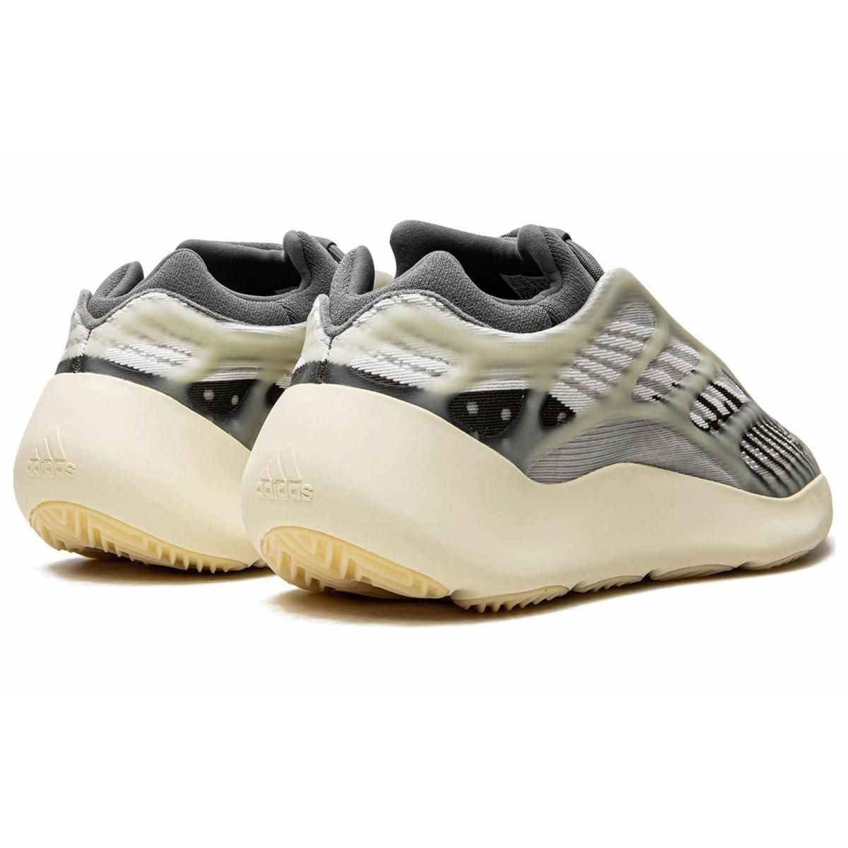Кроссовки Adidas Originals Yeezy Boost 700 Fade Salt Grey/White