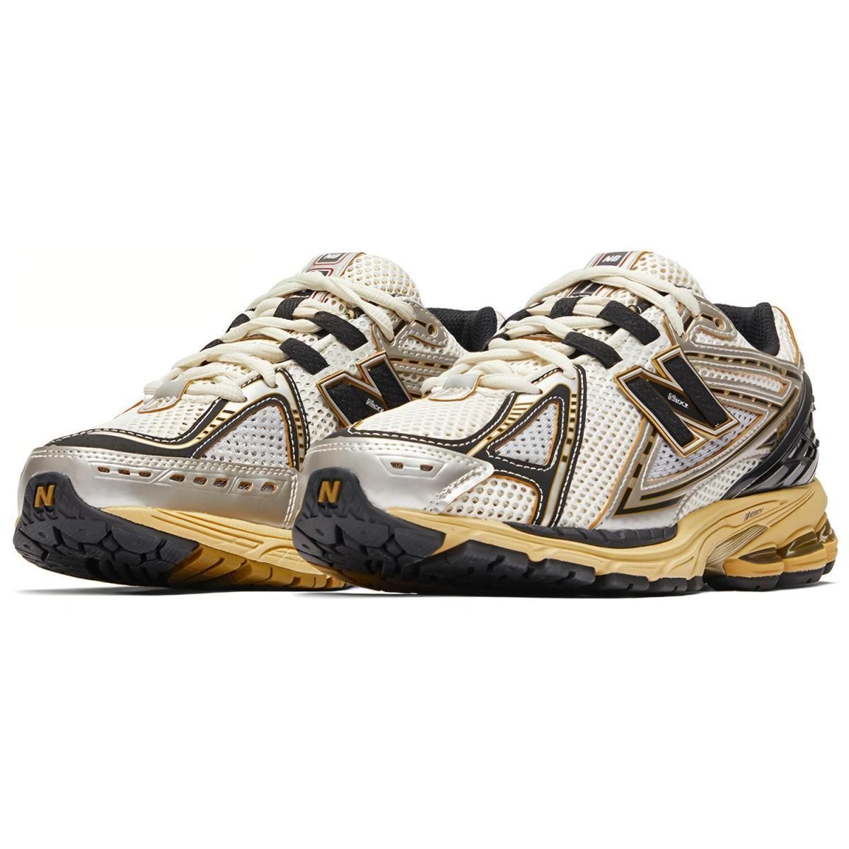 Кроссовки New Balance 1906R Black/Gold/White