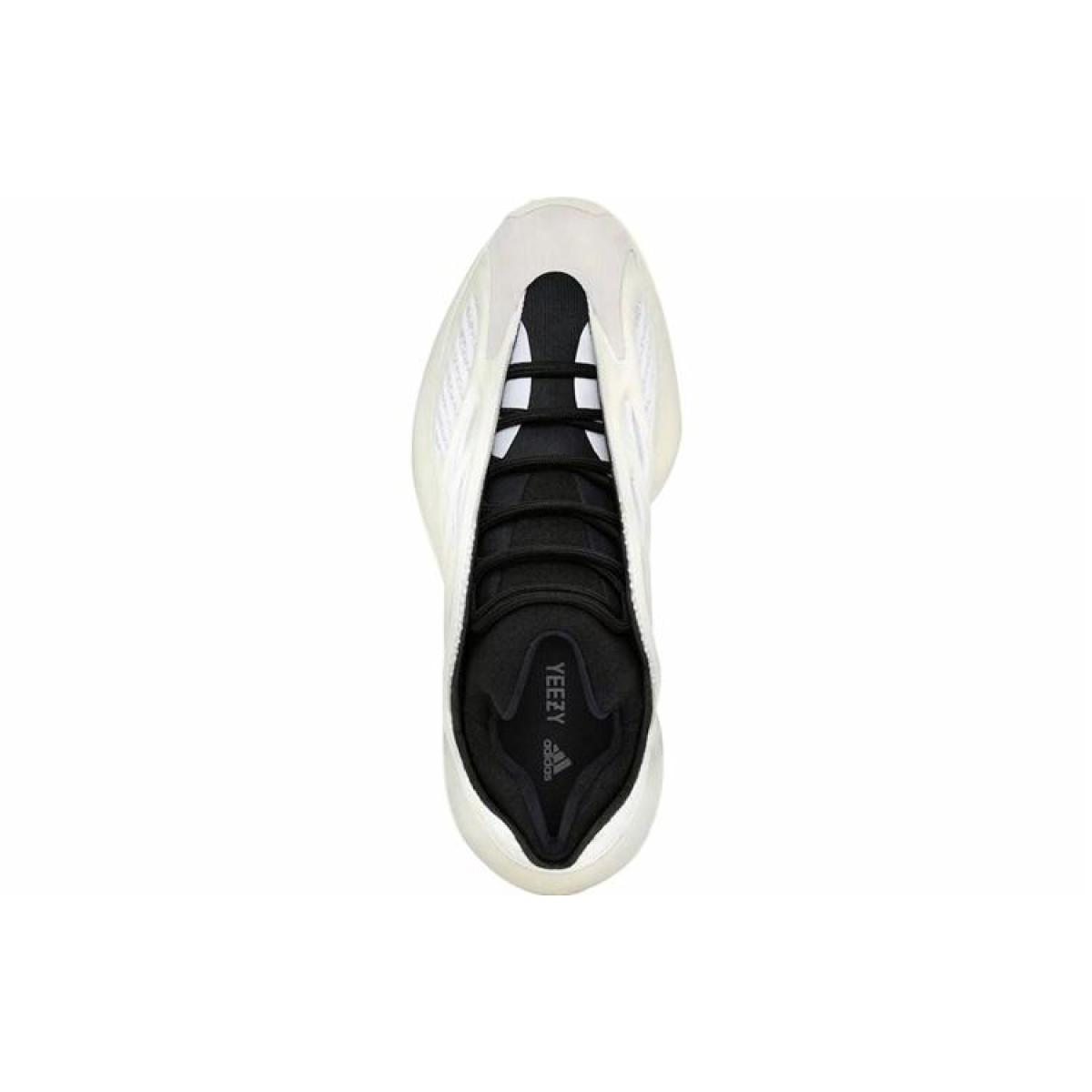 Кроссовки Adidas Originals Yeezy Boost 700 V3 White