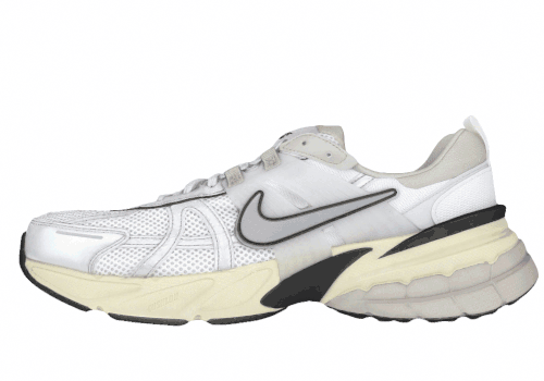 Женские кроссовки Nike V2K Run "Metallic Silver"