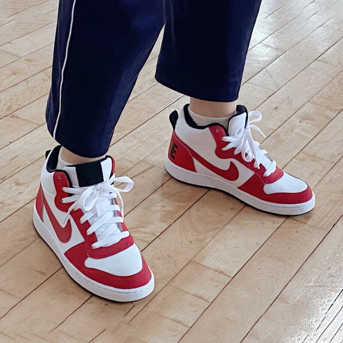 Подростковые кроссовки Nike Court Borough Mid Gym Red/White GS