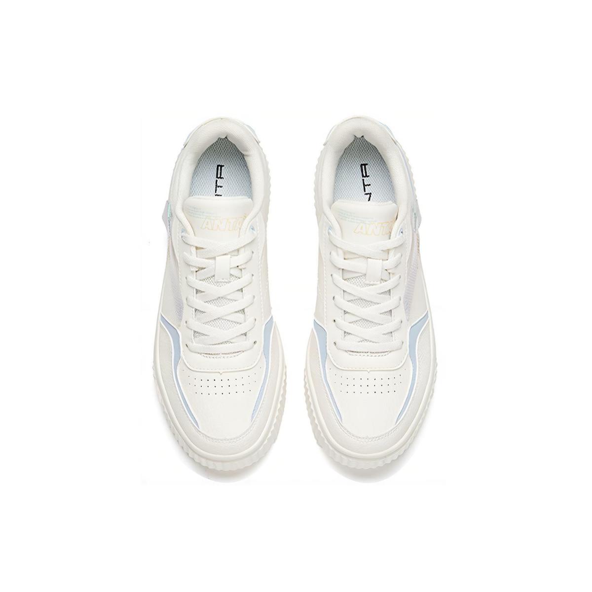 Женские кроссовки Anta White