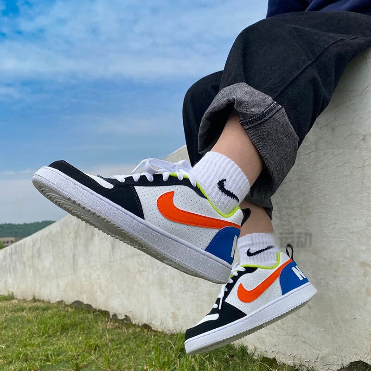 Подростковые кроссовки Nike Court Borough Low Black/Orange/Blue GS