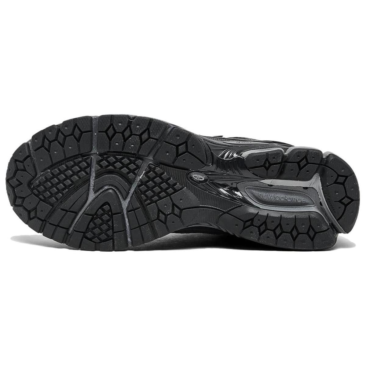 Мужские кроссовки New Balance 1906R Black