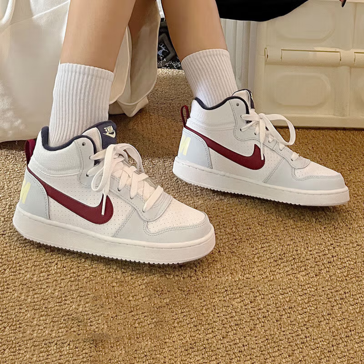 Подростковые кроссовки Nike Court Borough Mid 2 White/Red GS