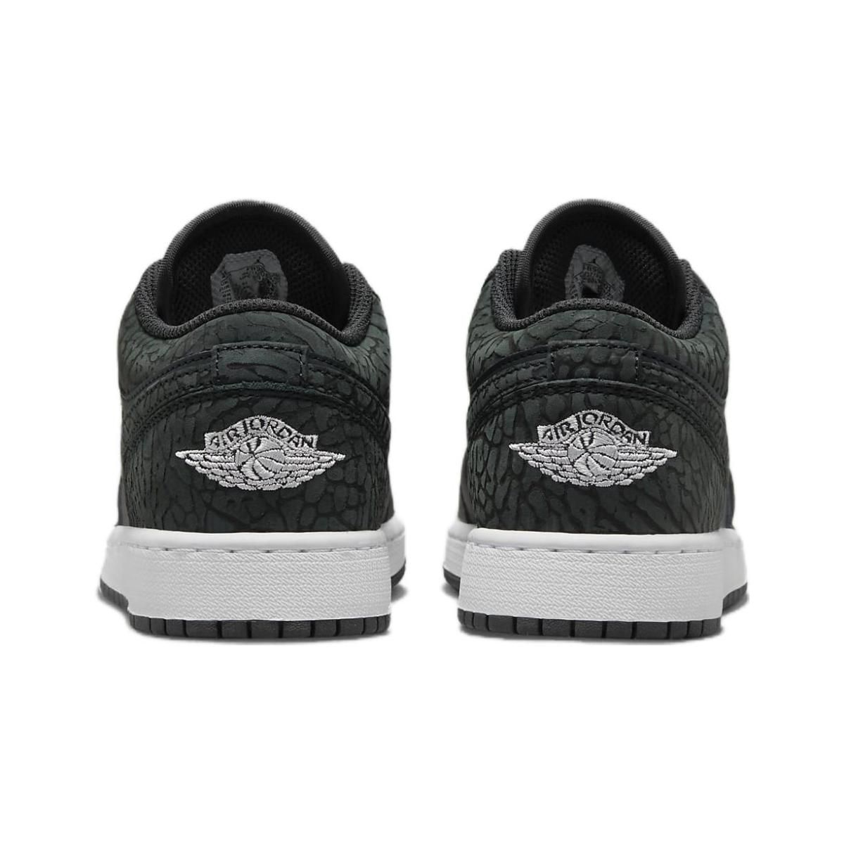 Подростковые кроссовки Air Jordan 1 Black GS