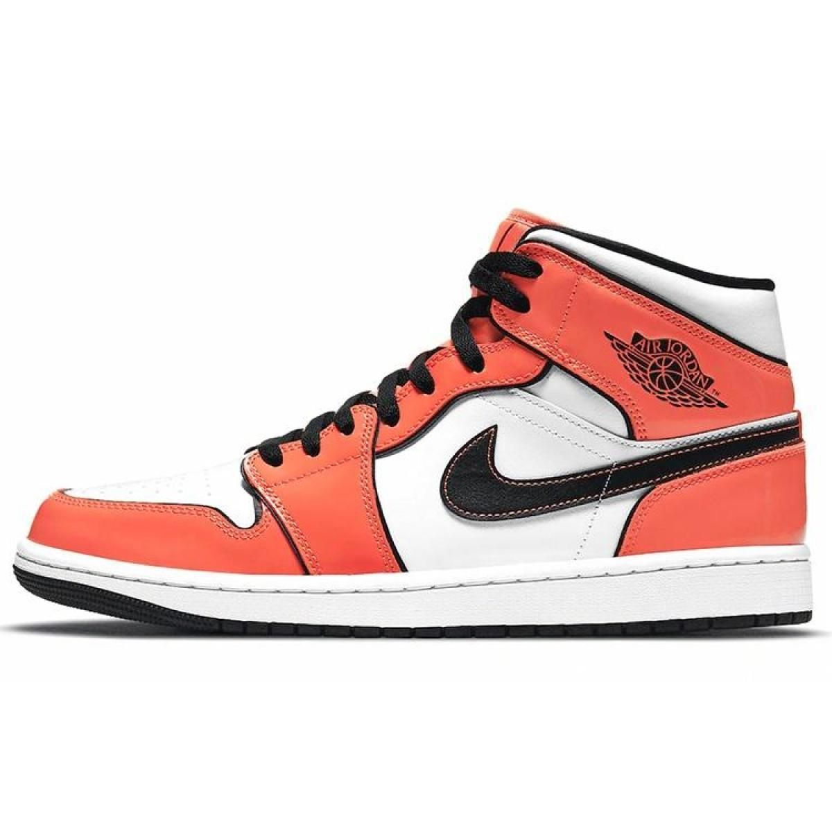 Кроссовки Air Jordan 1 Mid SE Turf Orange