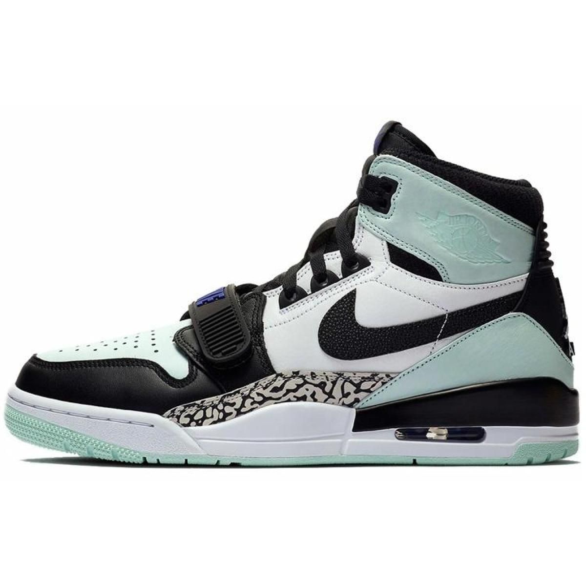 Мужские кроссовки Air Jordan Legacy 312 Mid