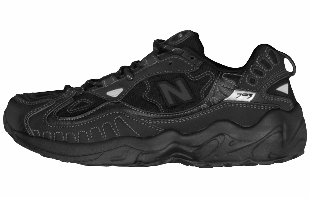 Женские кроссовки New Balance 703 Black