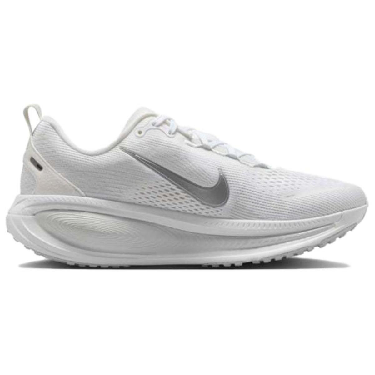 Женские кроссовки Nike Vomero 18 White