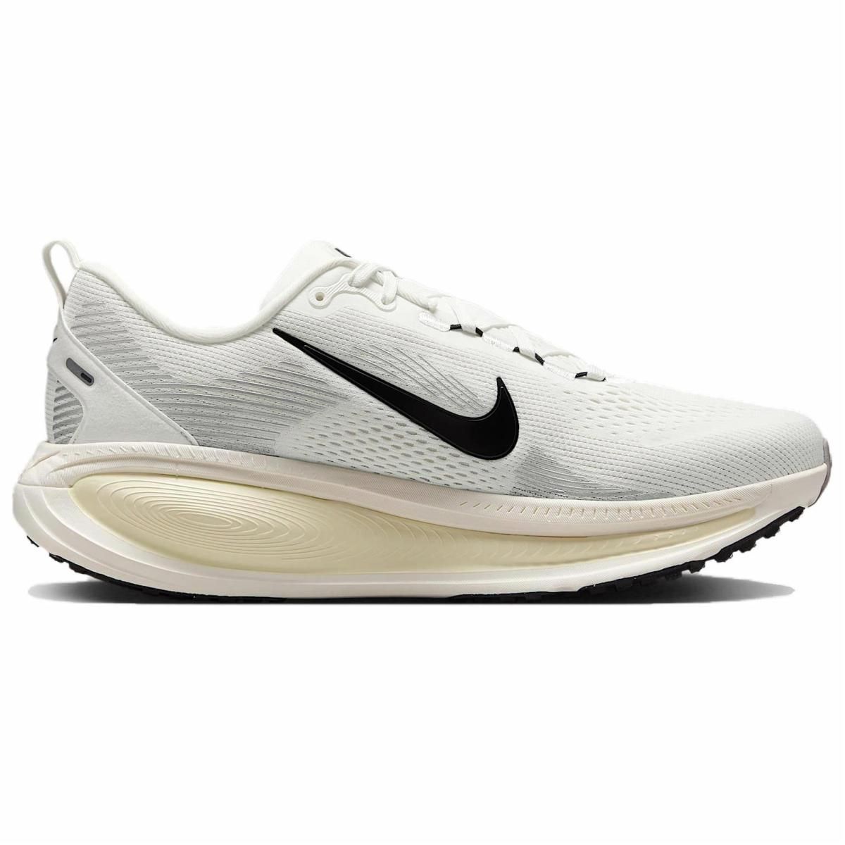 Мужские кроссовки Nike Vomero 18 Beige