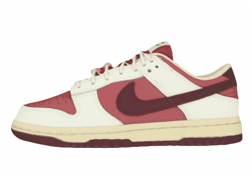 Женские кроссовки Nike Dunk Low "Valentine's Day"