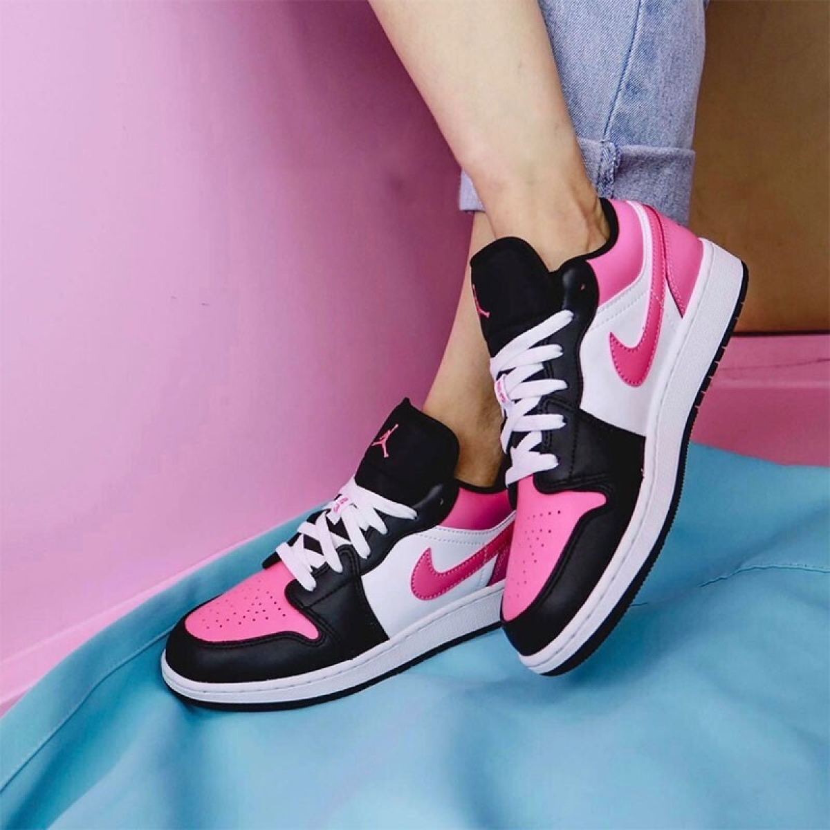 Подростковые кроссовки Jordan 1 Low Pinksicle GS