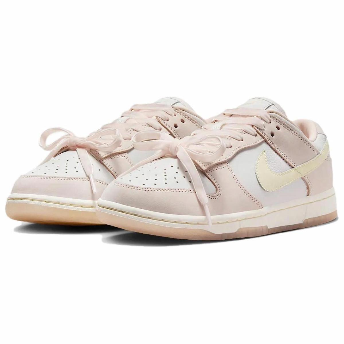 Женские кроссовки Nike Dunk Low Light Soft Pink