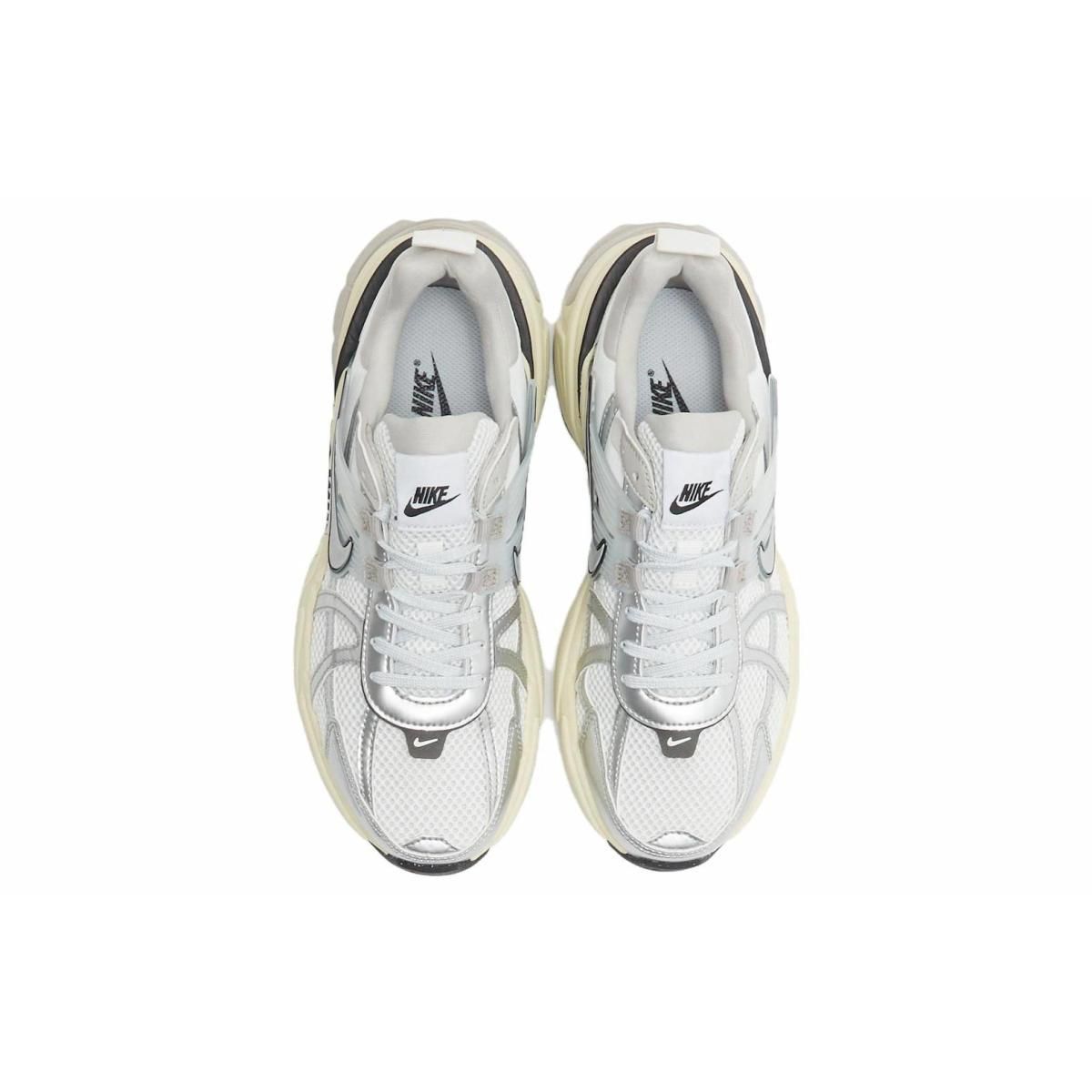Женские кроссовки Nike V2K Run "Metallic Silver"