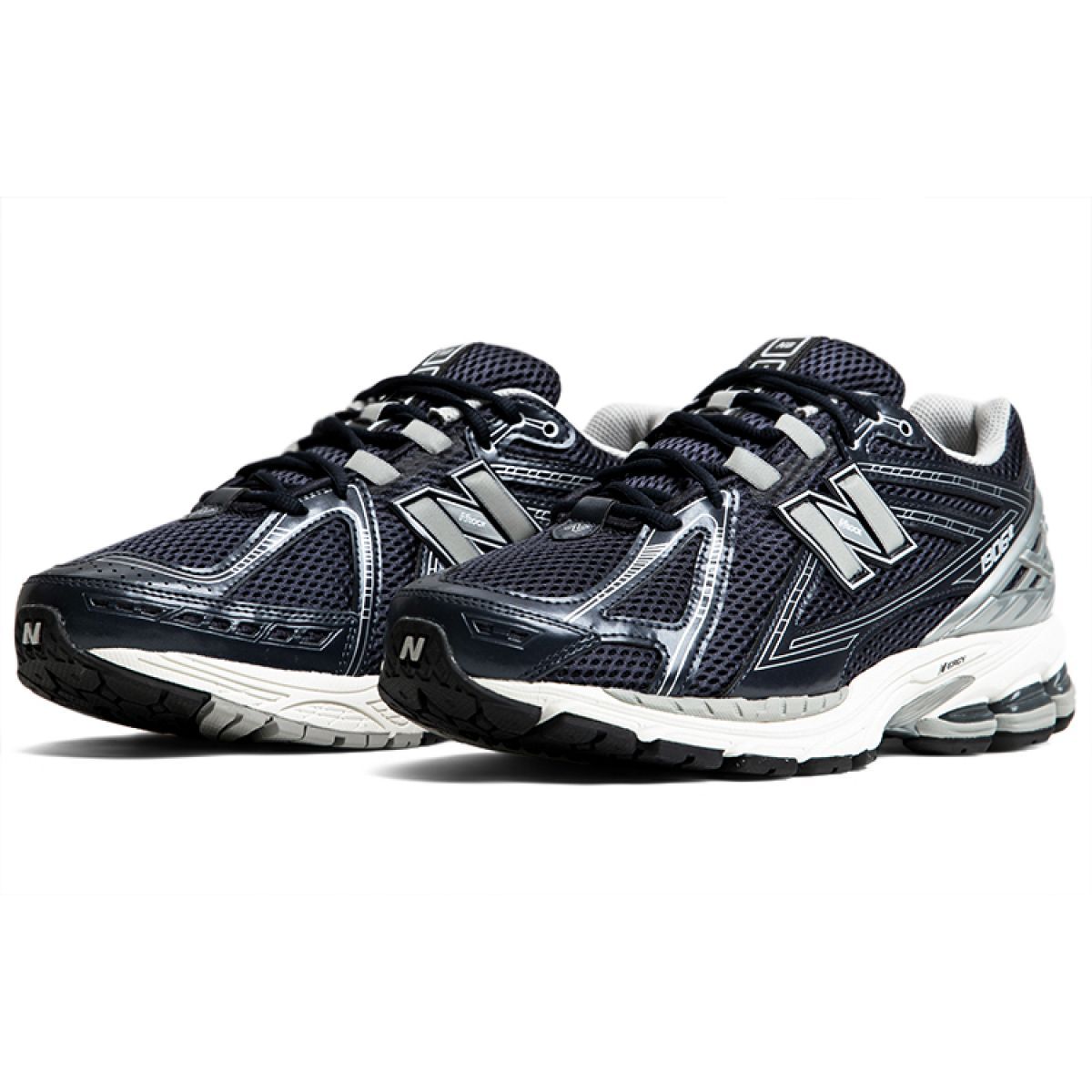 Кроссовки New Balance 1906R Black/Metallic Silver