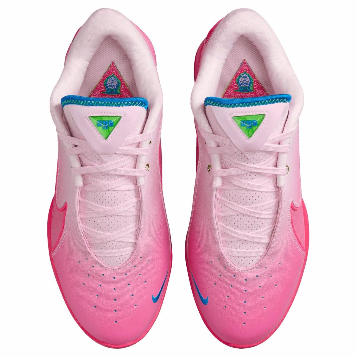 Мужские кроссовки Nike LeBron 22 Valentine's Day Pink/White