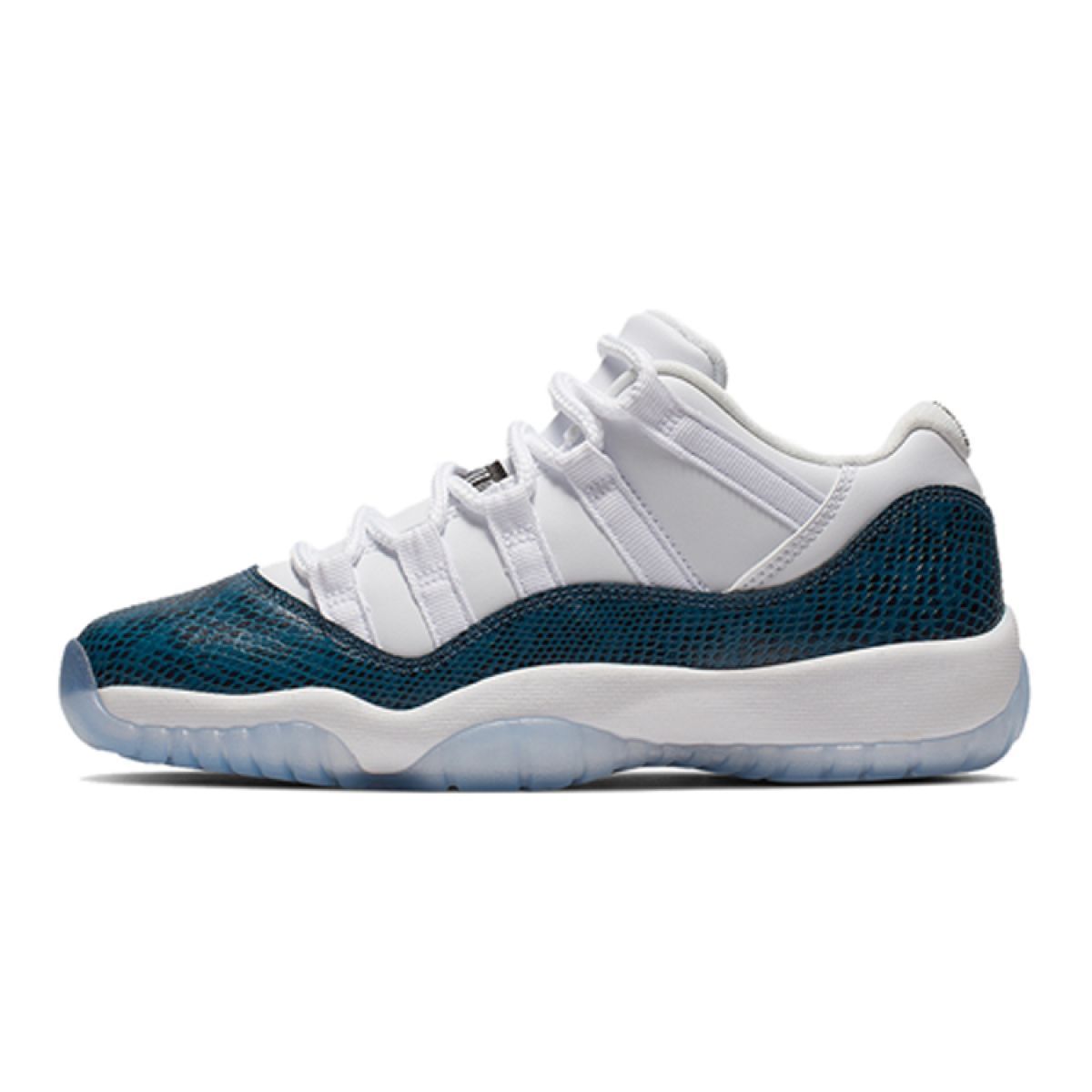 Кроссовки Jordan 11 Retro Low Snake Navy GS