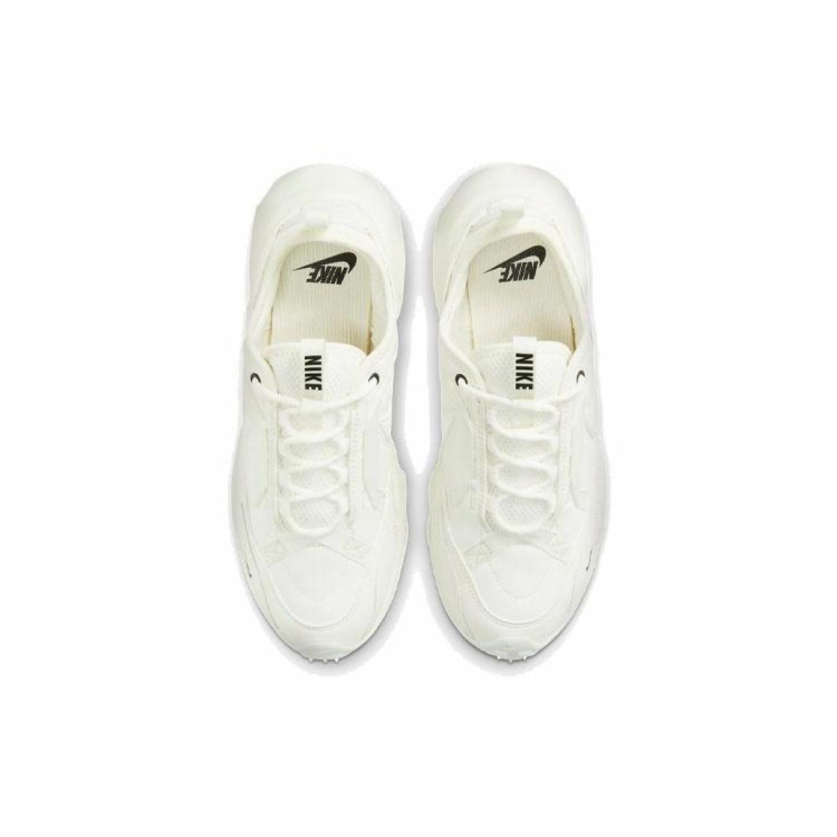 Женские кроссовки Nike TC 7900