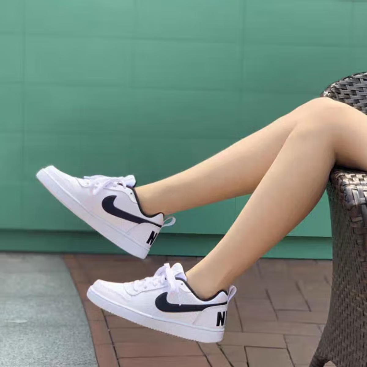 Подростковые кроссовки Nike Court Borough Low "Summit White Black" GS