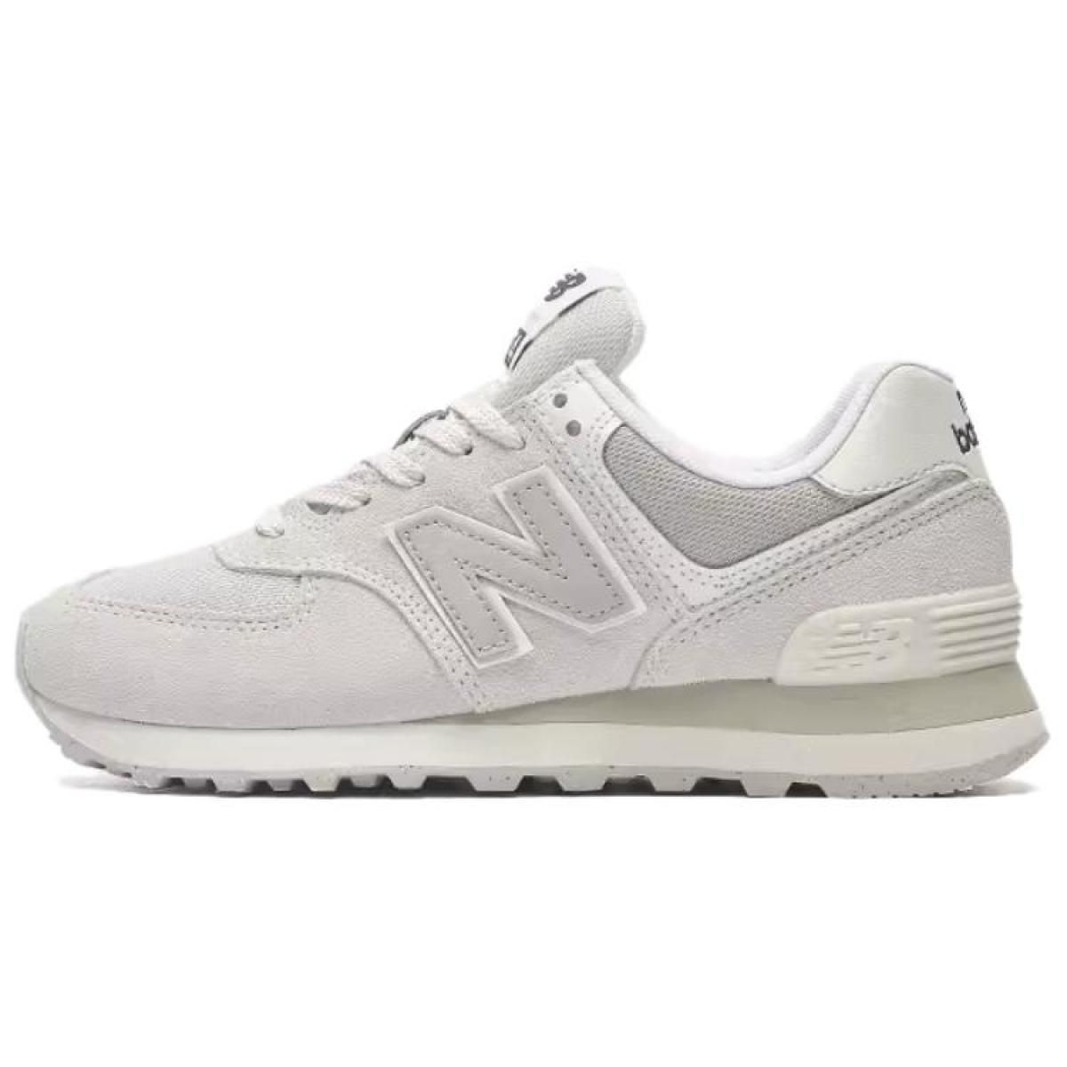 Женские кроссовки New Balance 574 Light Grey