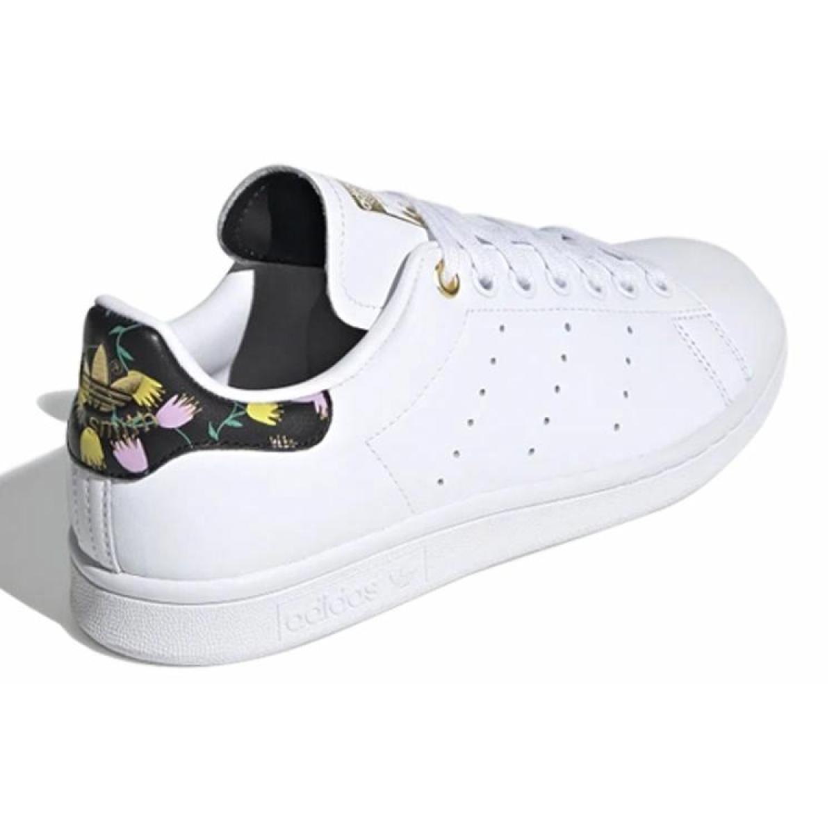 Женские кроссовки Adidas Originals Stan Smith White