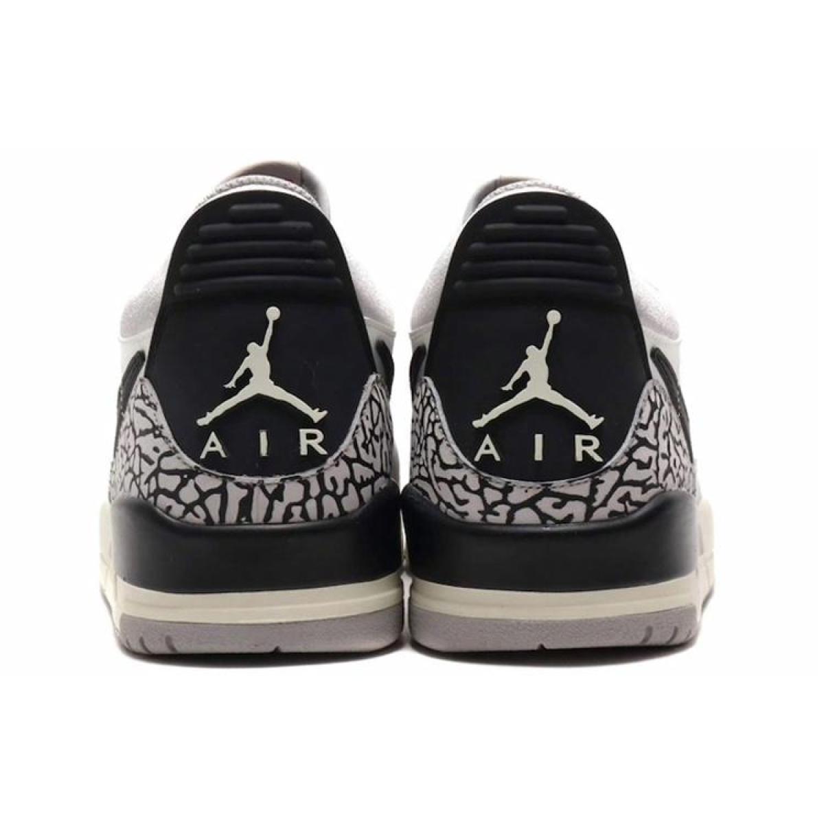 Мужские кроссовки Air Jordan Legacy 312 Low Grey/Black/White